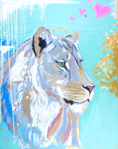 queen with heart web quality